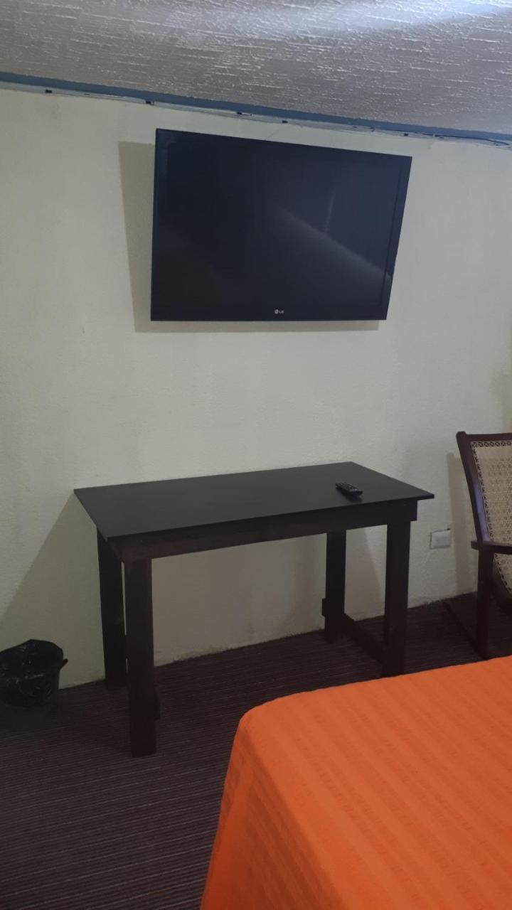 Hotel Kasa Kamelot 2 Quetzaltenango Exterior foto