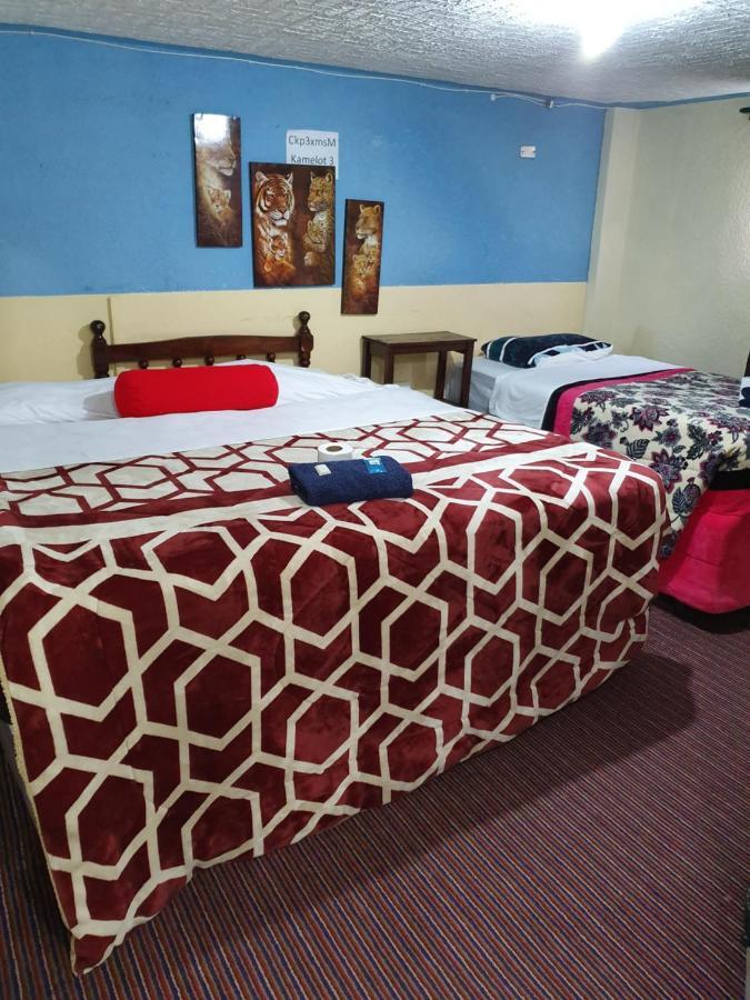 Hotel Kasa Kamelot 2 Quetzaltenango Exterior foto